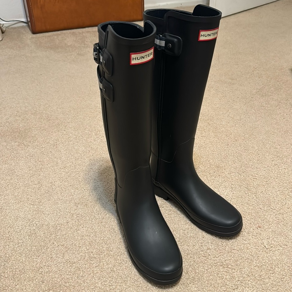 Hunter Rain Boots Size 6
